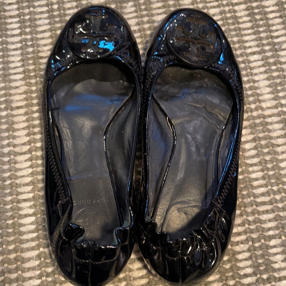 Black patent leather Tory Burch flats size 7